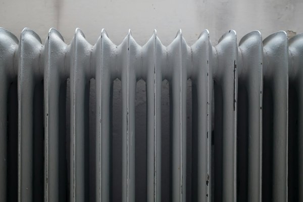 Comment procéder au calcul de la puissance d'un radiateur en fonte ?