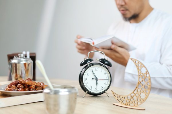 Guide d'achat horloge adhan : alliez style et fiabilité